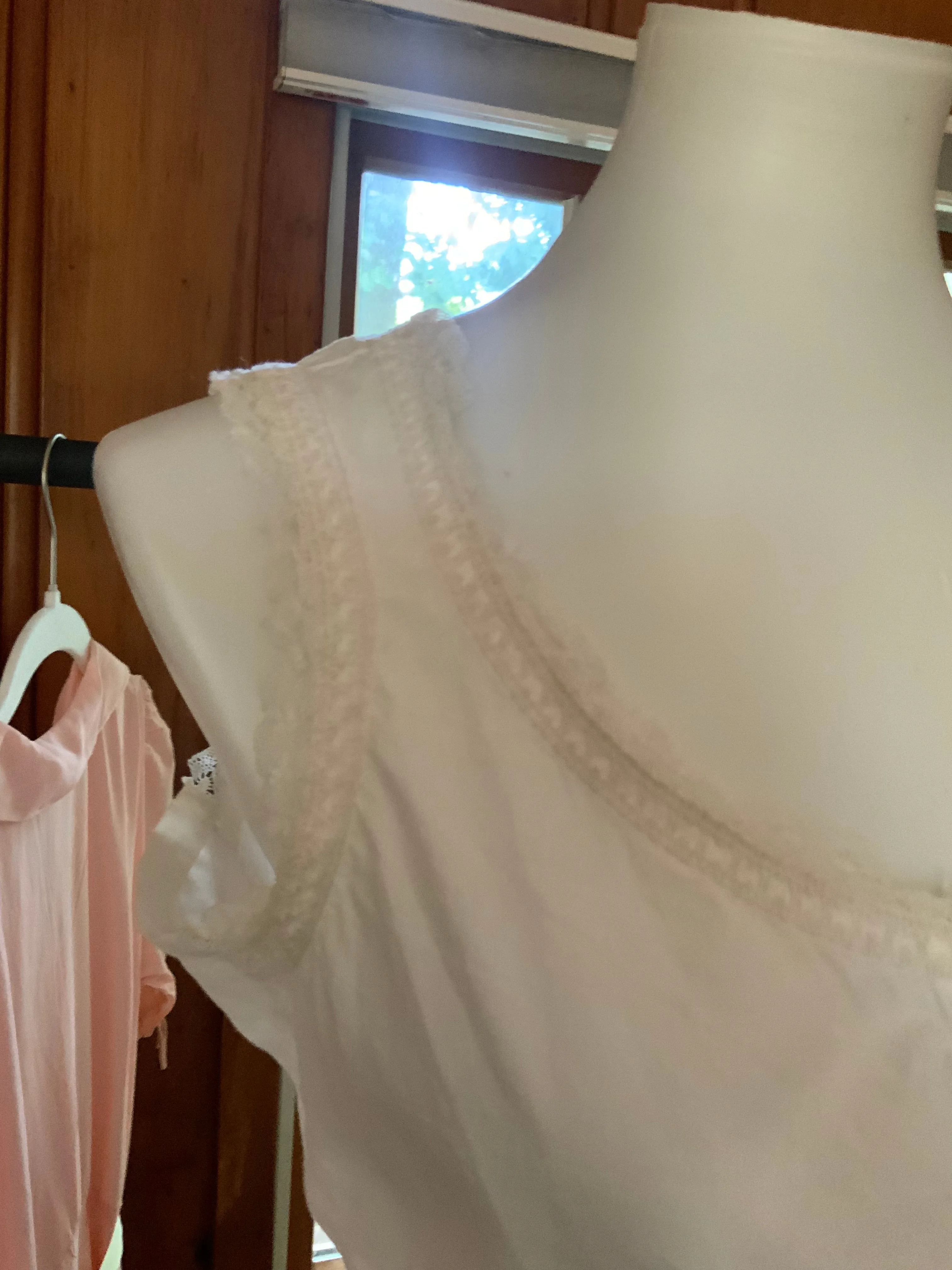 Antique Camisole - 1800 - VI6
