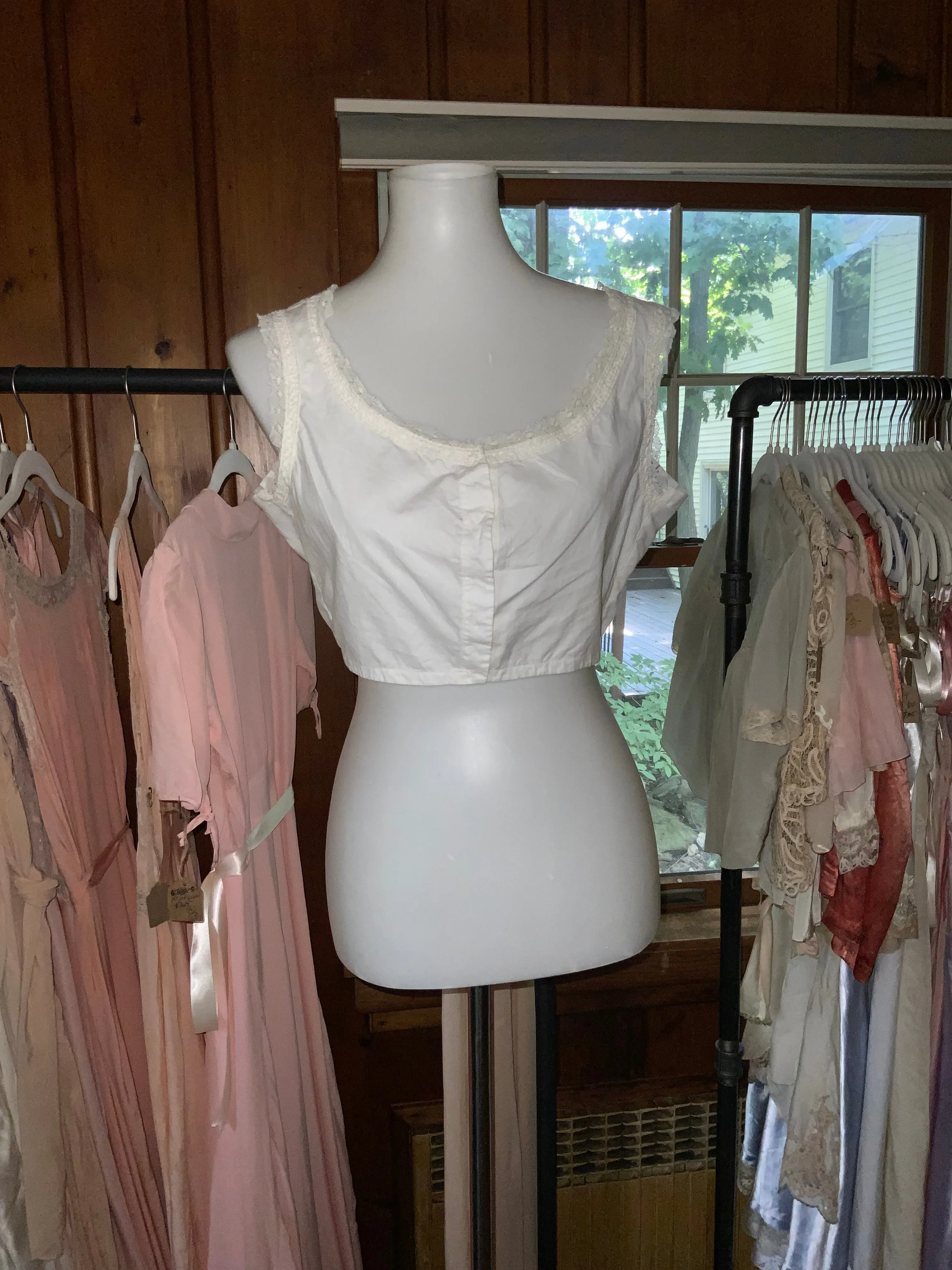Antique Camisole - 1800 - VI6