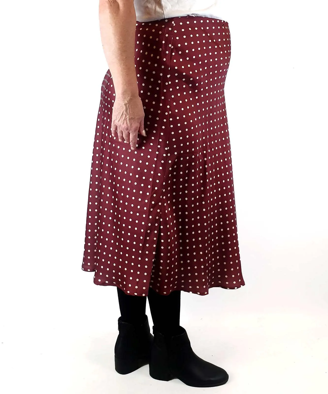 Atmos & Here red polka dot skirt size 18