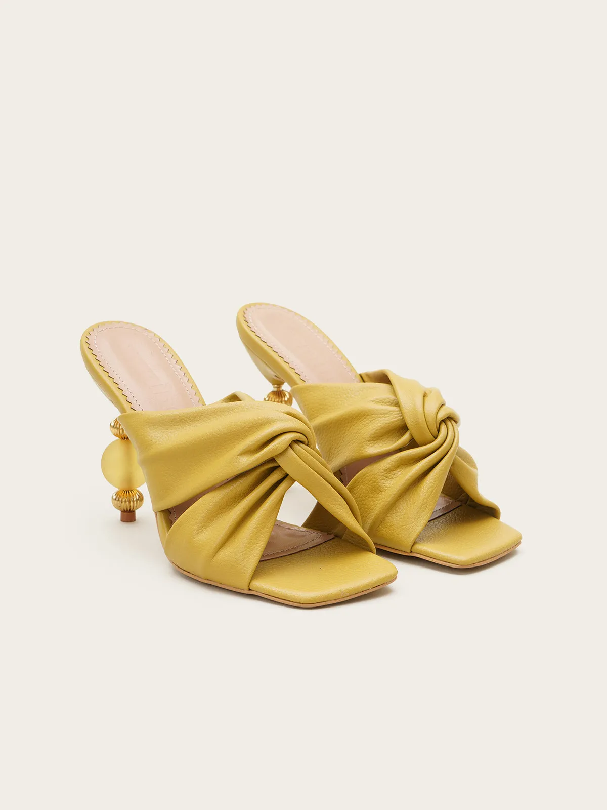 Camelia Lys Sandals