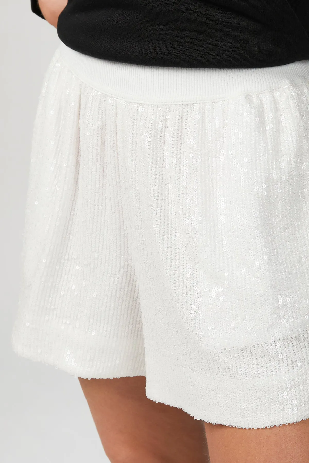 CASH SHORTS