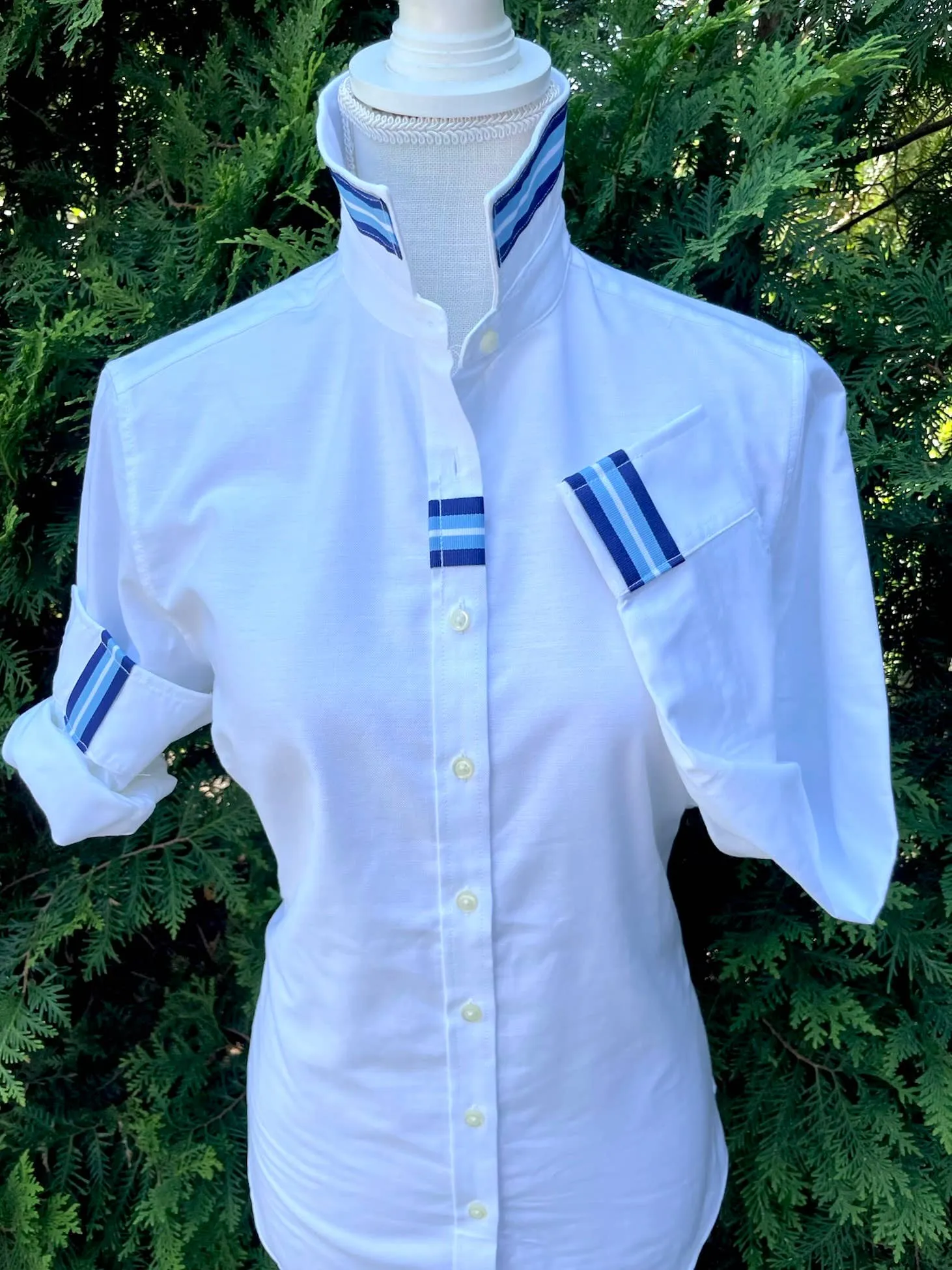 Casie 2 - White Ox w Blue & Lt. Blue Stripe Ribbon: White w Blue & Lt. Blue Stripe Ribbon / M