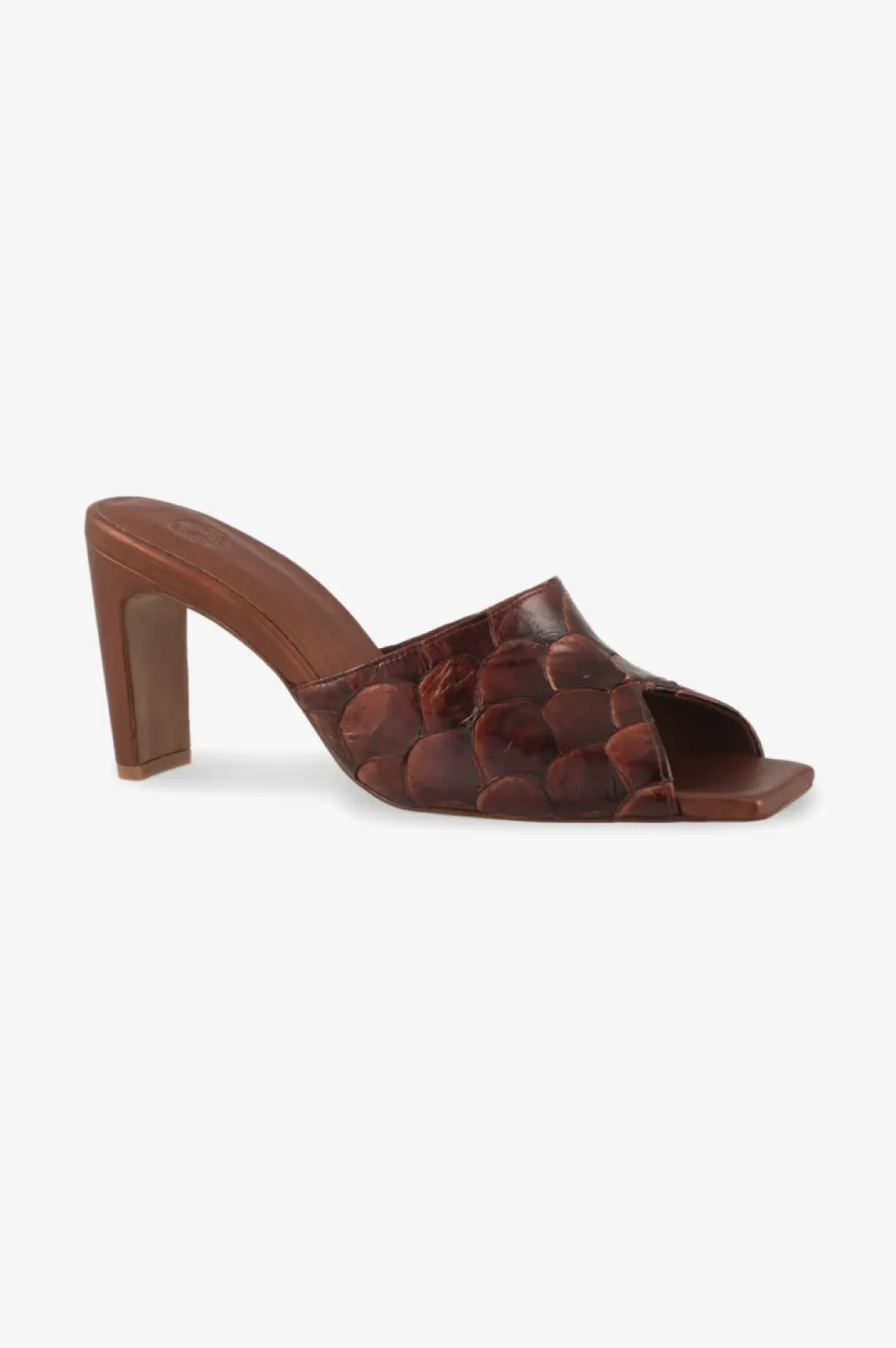 Chestnut Pirarucu Skin Mules