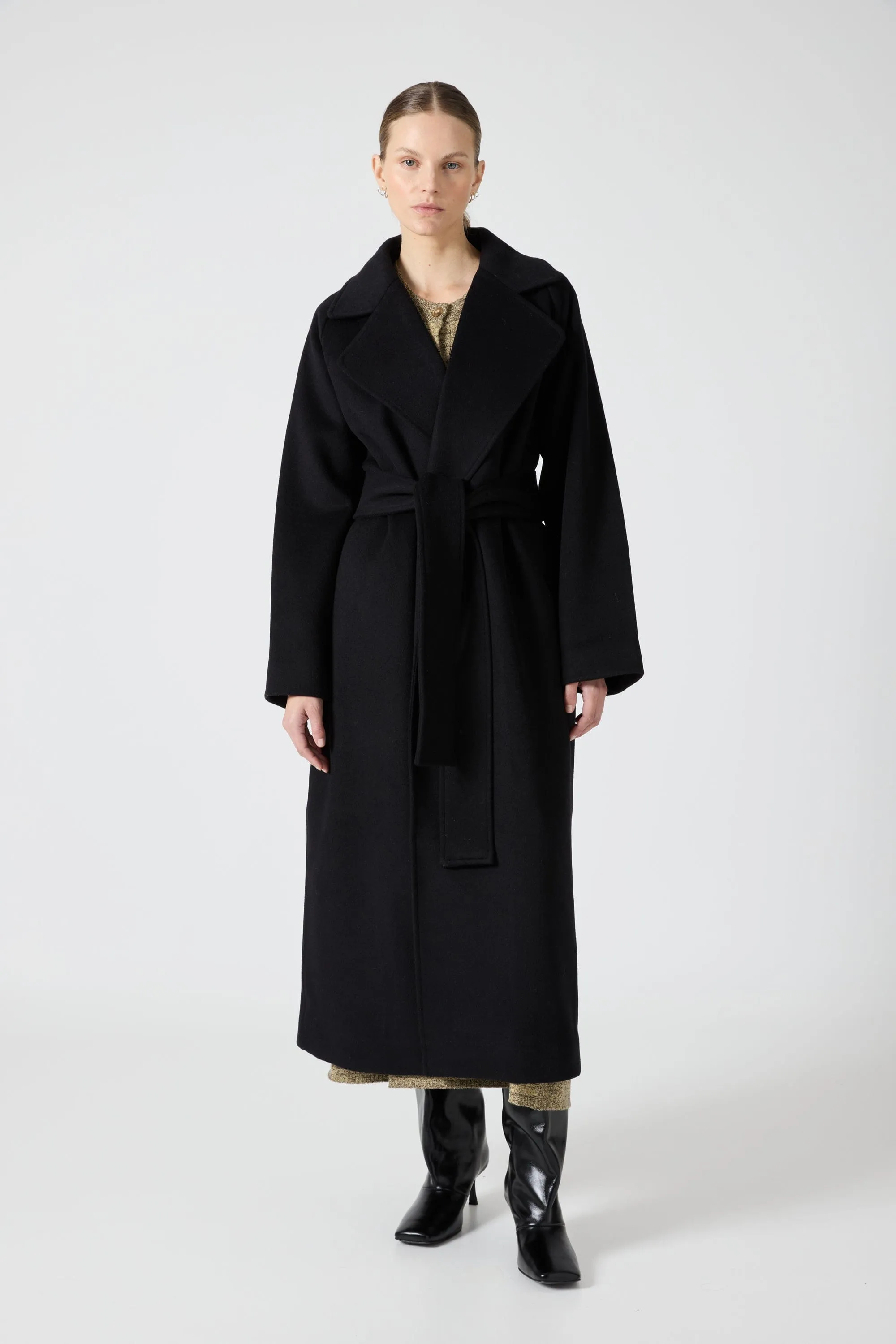 CLASSIC WOOL COAT | BLACK