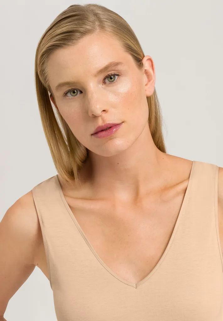 Cotton Seamless - V-Neck Tank Top