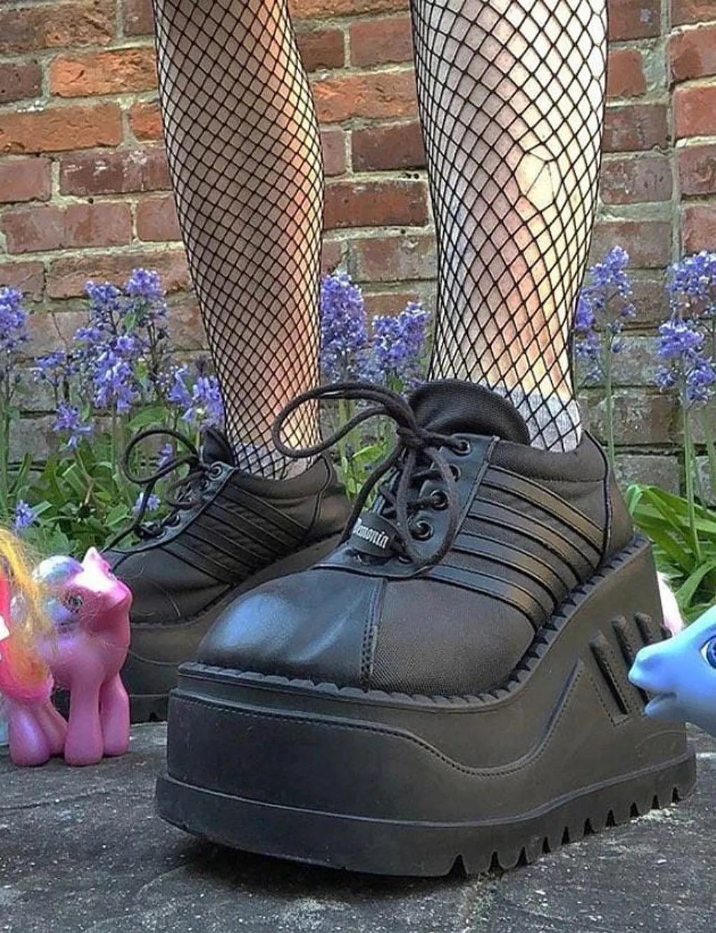 DEMONIA STOMP 08 PLATFORM SNEAKERS - BLACK