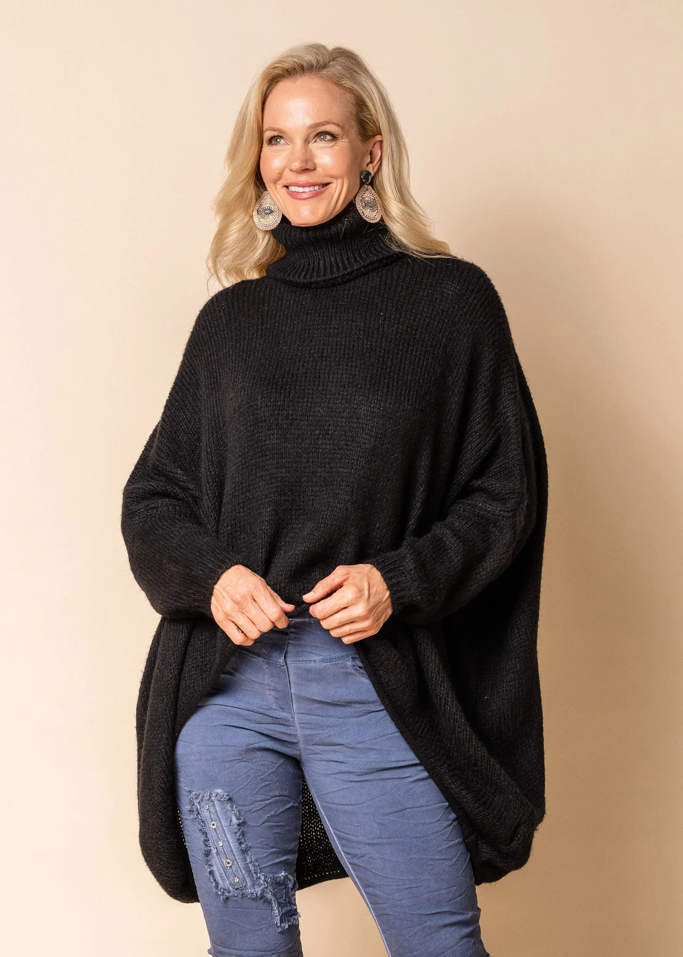 Dijana Knit in Onyx