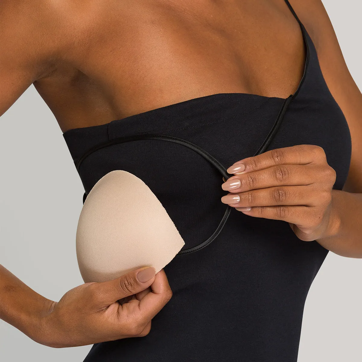 Hanro Cotton Seamless Shelf Bra Camisole
