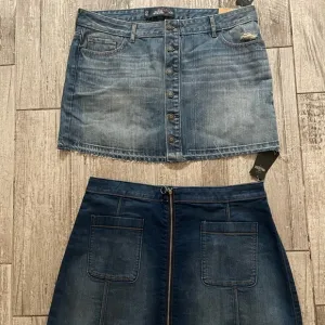 Hollister skirts