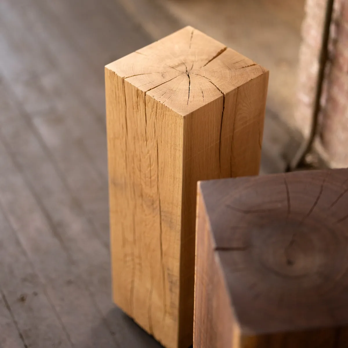 Le Boit | Solid Wood Cube Pedestal, Art Display, Side Table, Plinths