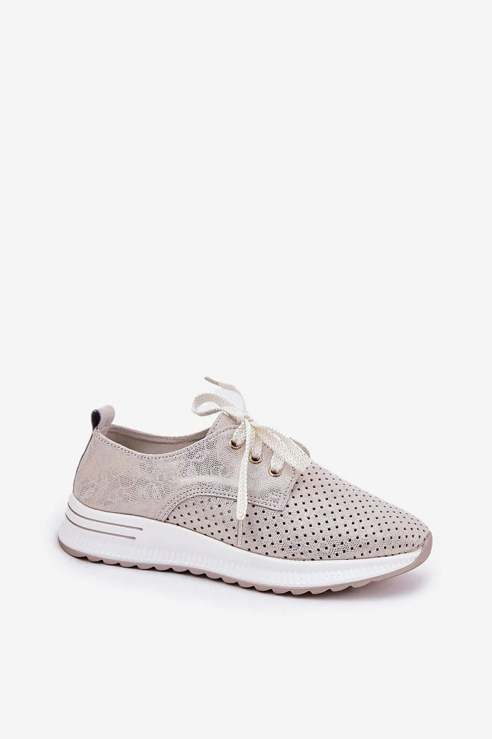 Low Shoes Step in style