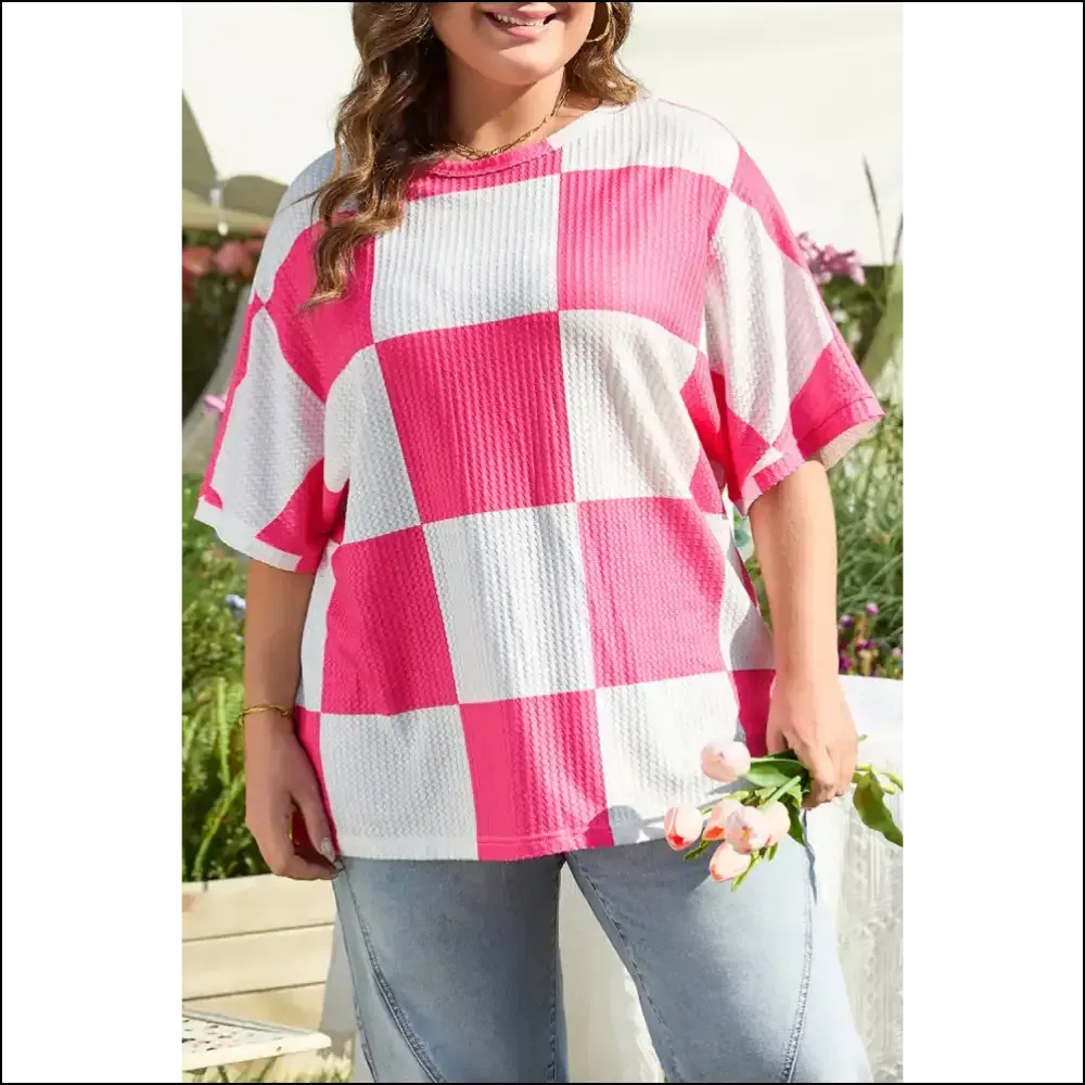 Needful Things: Chic White Checkerboard Tee  (finally Fabulous!) 😜
