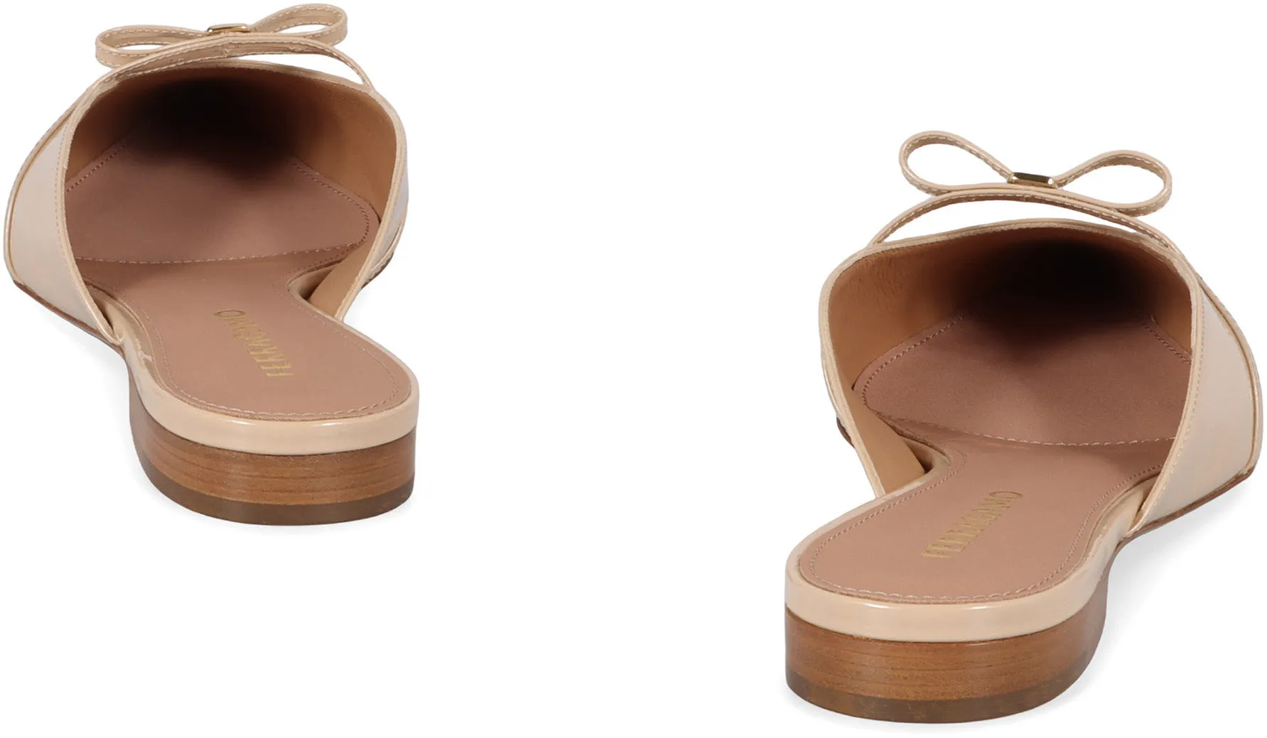 Pointy-toe mules