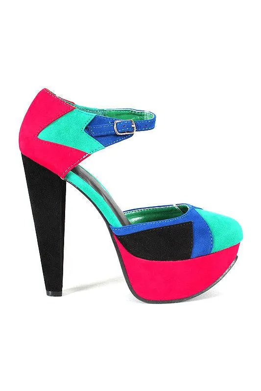 Pumps Kiss & Tell-$17.50