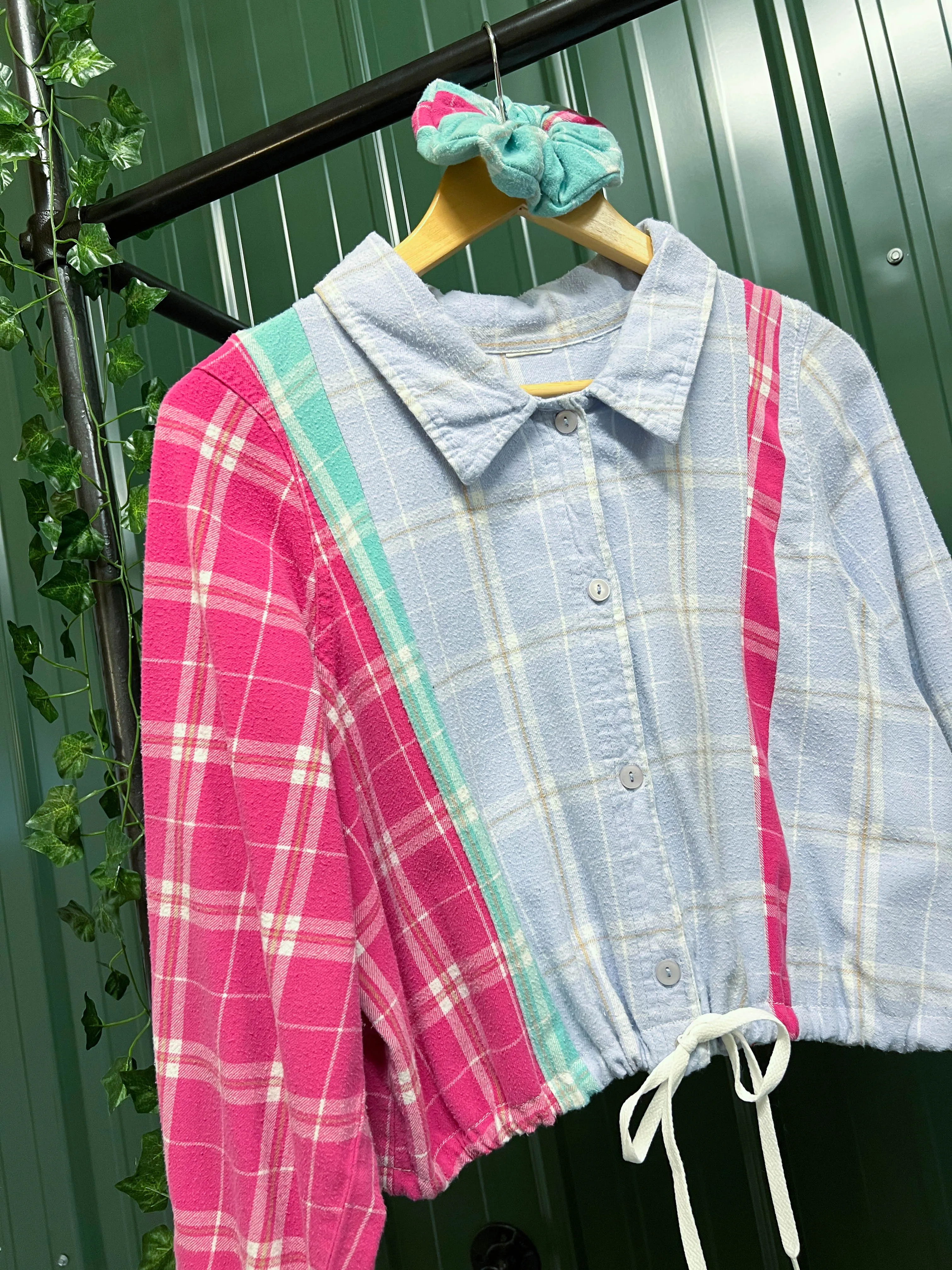 "1 of 1" Plaid Patchwork Flannel Crop (L)