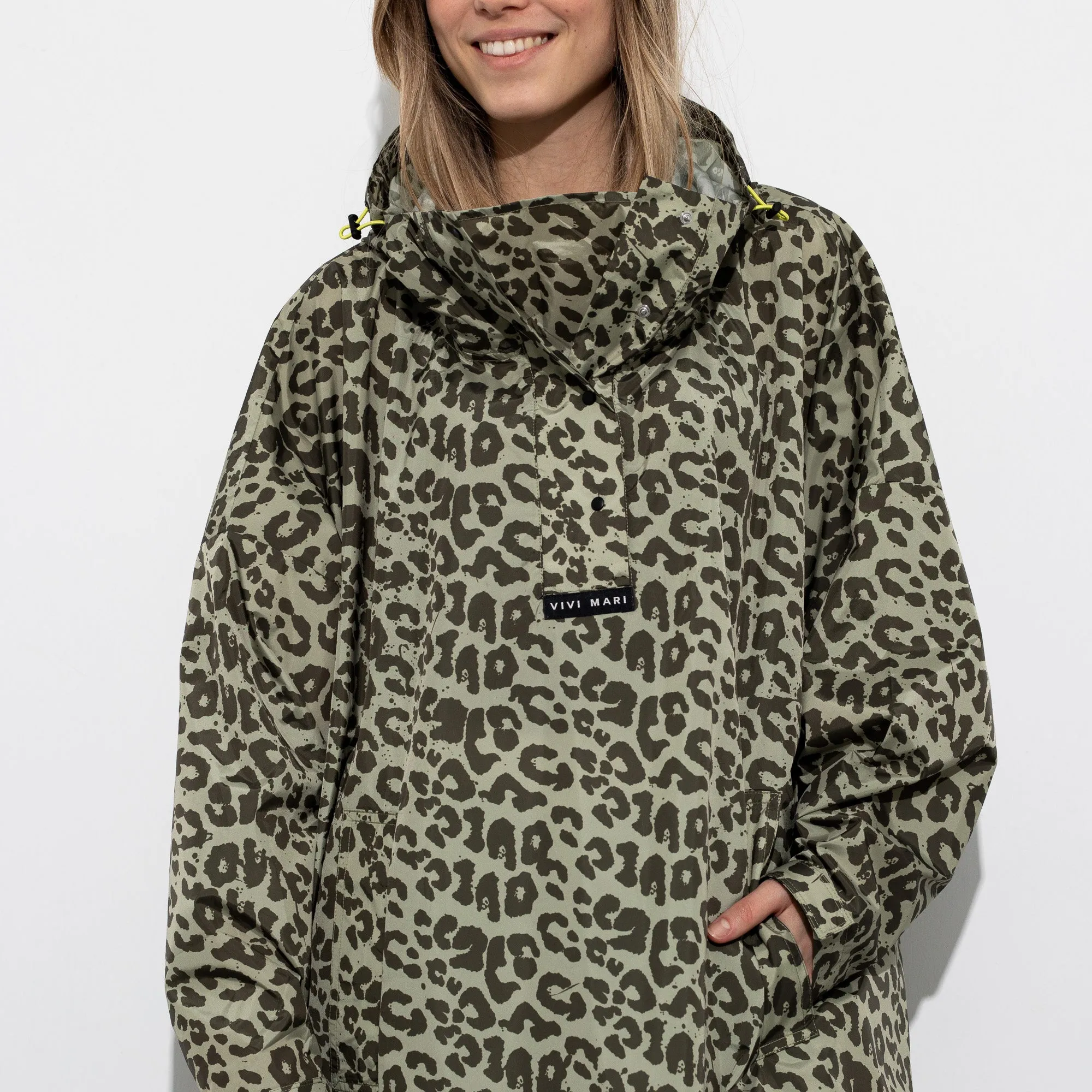 Raincoat leo splashes olive/pale olive