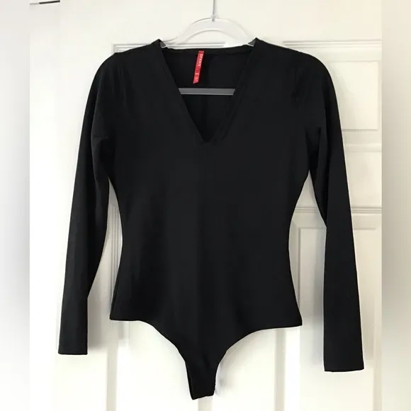 SPANX Suit Yourself Long Sleeve Thong Bodysuit | Size M