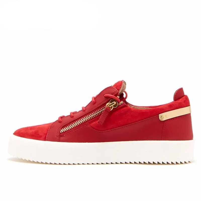 Spring Red Leather and Suede Patchwork Men's Casual Shoes Metal Stud Lace Up Breathable Low top Shoes Male Fashion Sneakers
