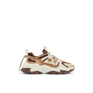 Terrah / Sneakers